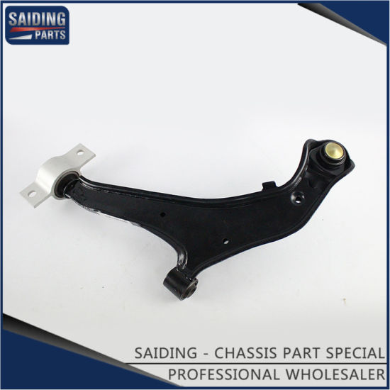 Front Control Arm 54500-2y411 for Nissan Parts